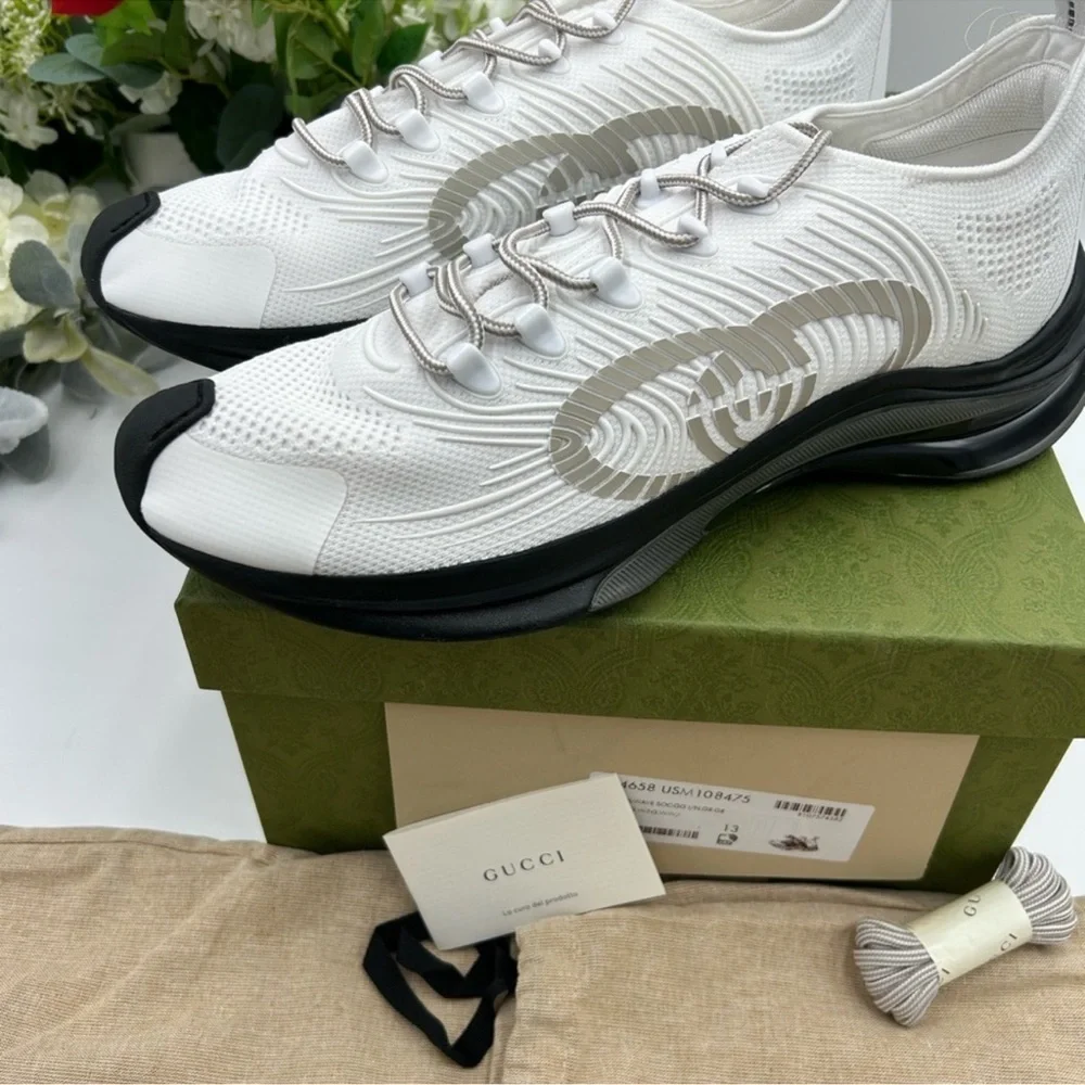 Men’s Gucci trainer, interlocking jeans, sneakers size 13 made in Italy